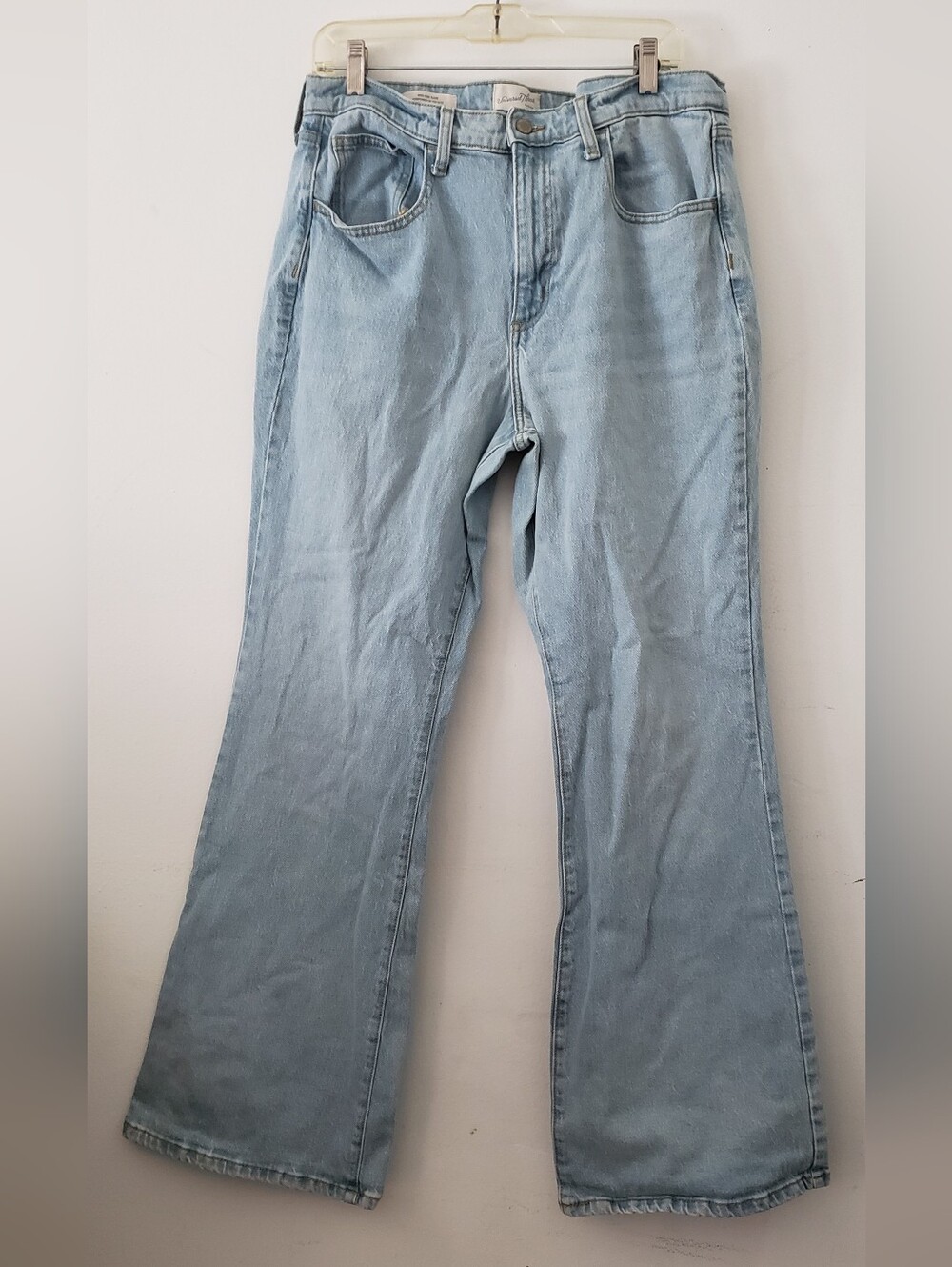 Universal Thread High Rise Flare Jeans Light Wash 14R